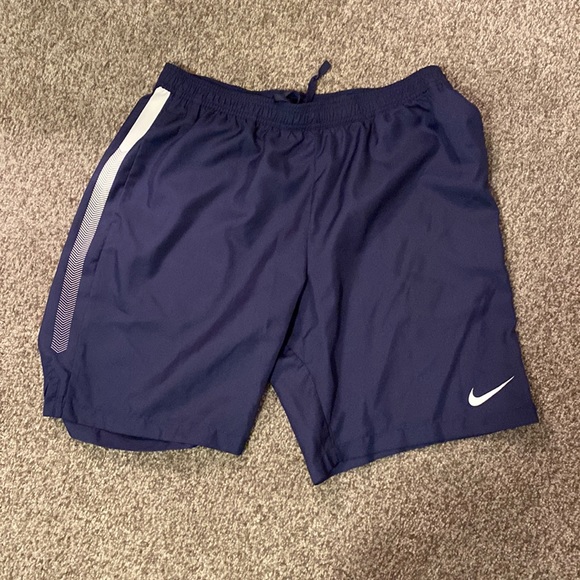 Navy blue Nike shorts. - Picture 1 of 3